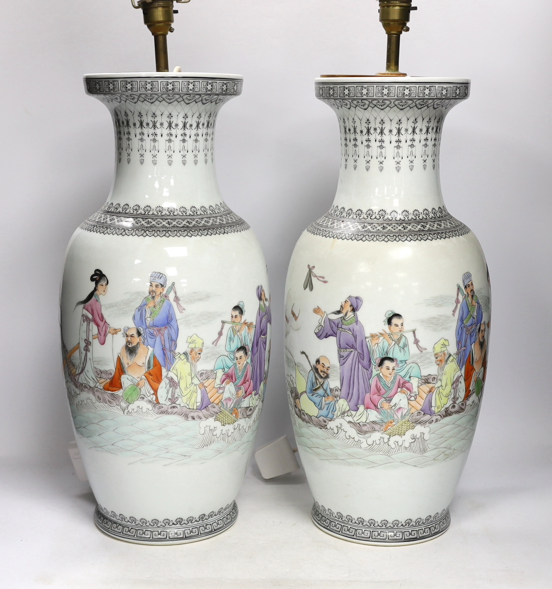 A pair of modern Chinese porcelain vases, converted into lamps, vases 47cm high